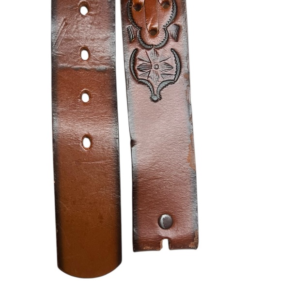 Vintage Genuine Leather Tooled Western Style Unisex Belt - Picture 3 of 6